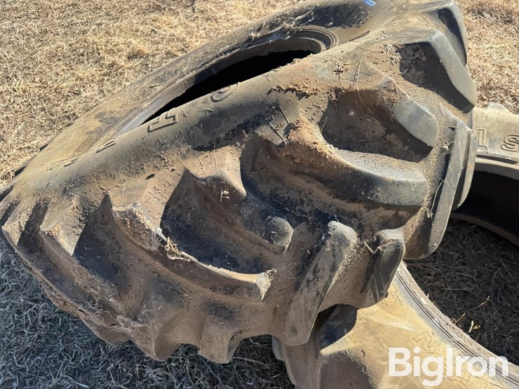 16.9-26-tires-image-12