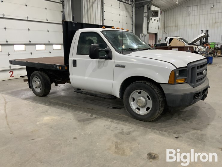 2005-ford-f350-xl-image-3