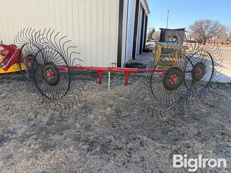 2022-ibex-ts130-2+2-3-pt-hay-rake-image-4