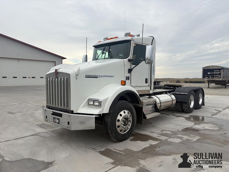 2009-kenworth-t800-image-1