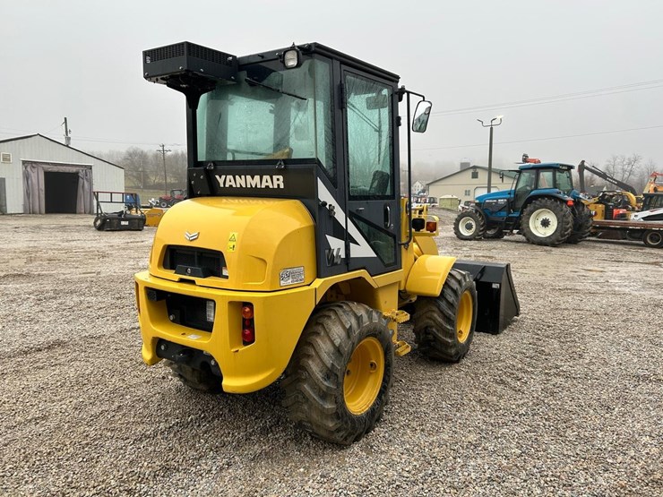 2016-yanmar-v4-7-image-4