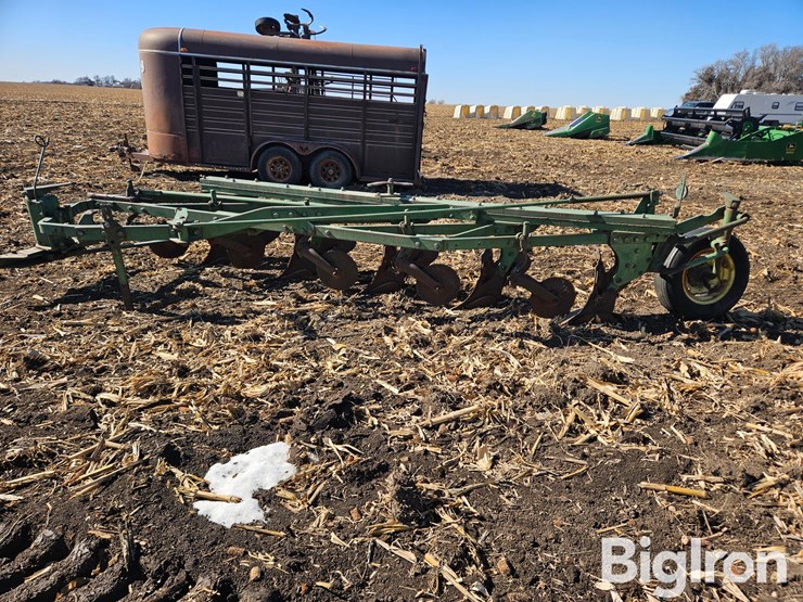 john-deere-5-image-9