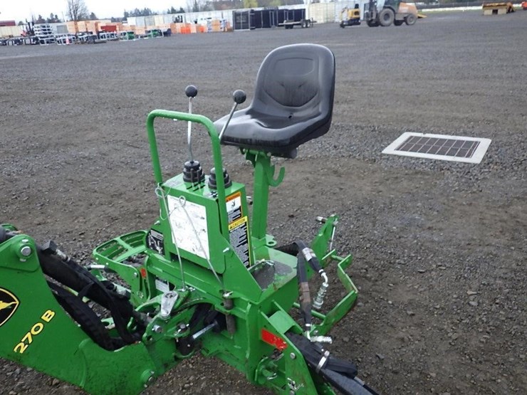 john-deere-7-image-7