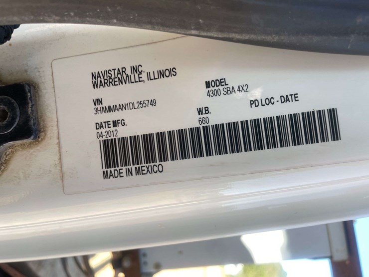 2013-international-durastar-4300-image-31