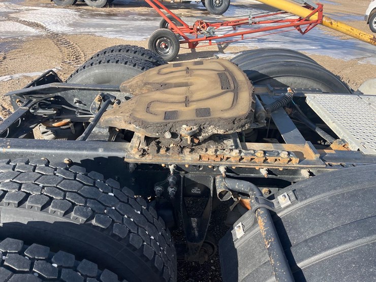 2015-international-prostar-image-25