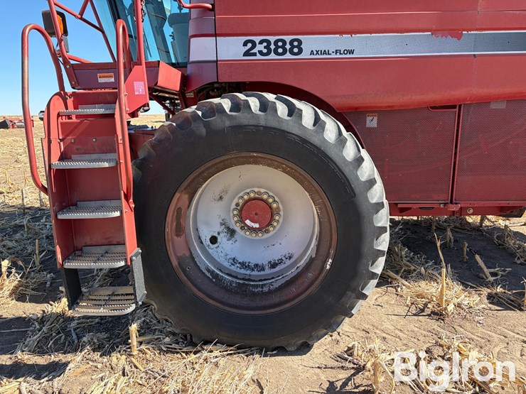 2000-case-ih-2388-image-9