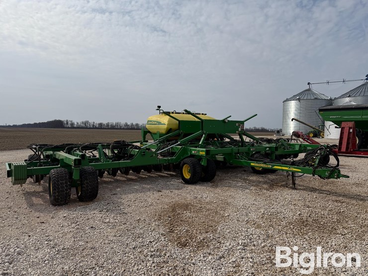 2013-john-deere-1990-image-3