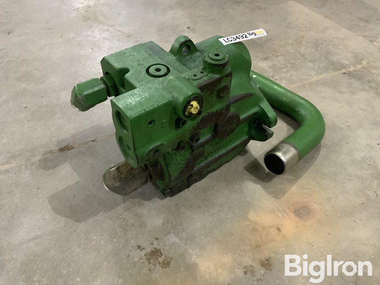 john-deere-8320-image-3