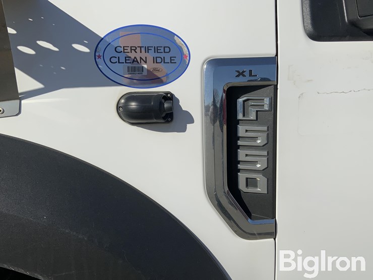 2018-ford-f550-xl-image-13