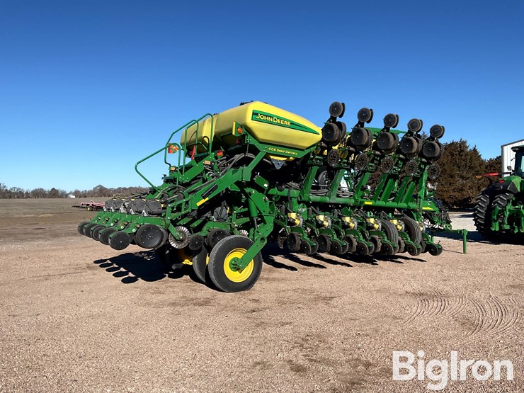 john-deere-1790-image-5