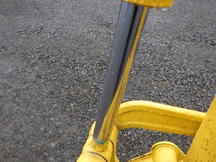 komatsu-pc28uu-image-17