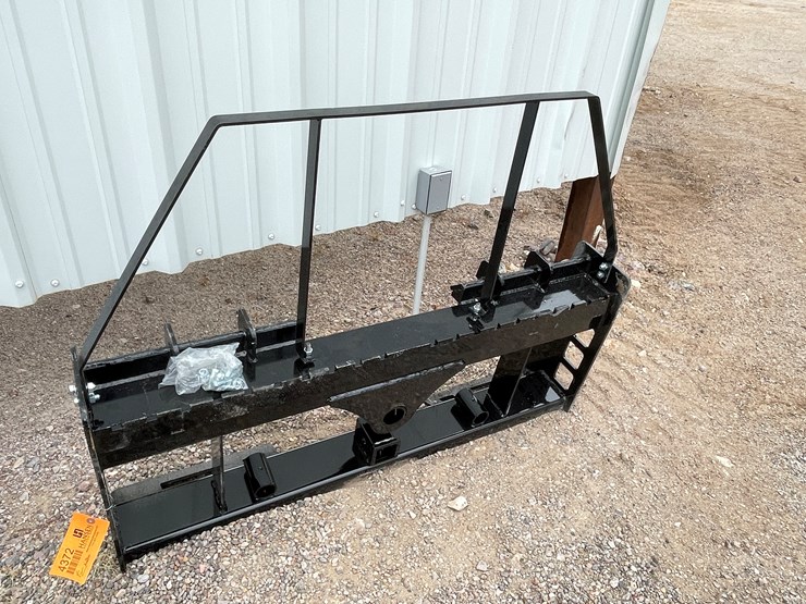 #4372-•-unused-2026-wolverine-pallet-fork-frame-attachment-image-12