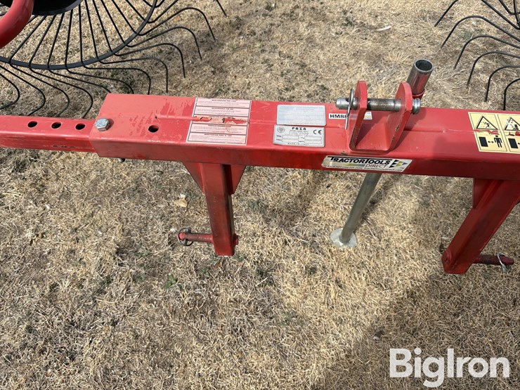 2022-ibex-ts130-2+2-3-pt-hay-rake-image-10