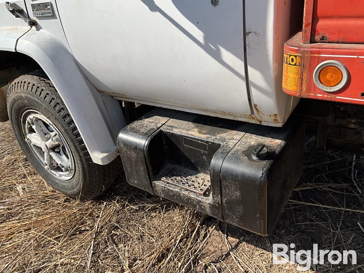 1979-gmc-sierra-6000-image-19