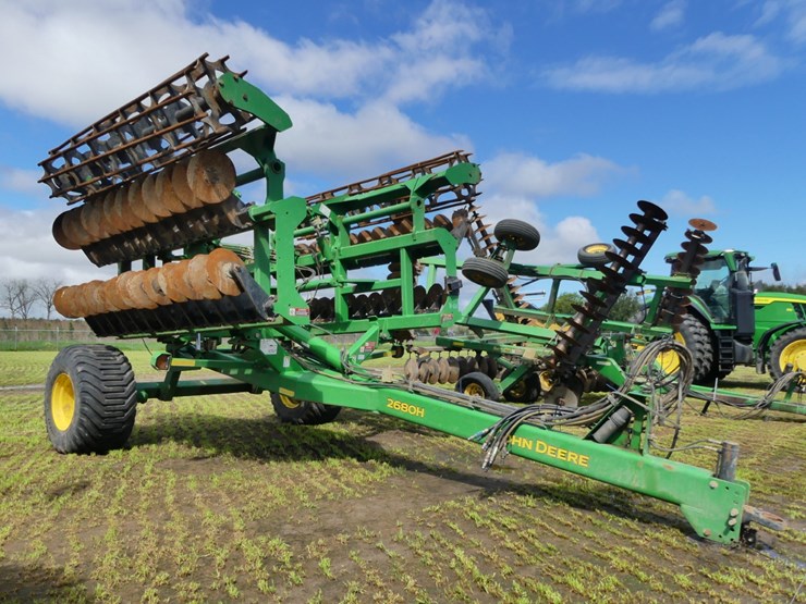 john-deere-2680h-image-1