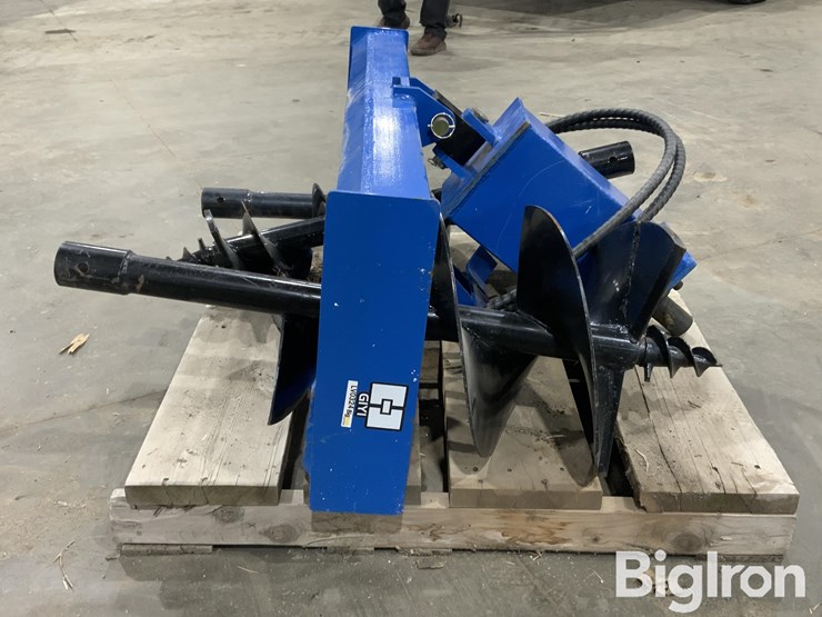 2025-massey-ferguson-730-image-4