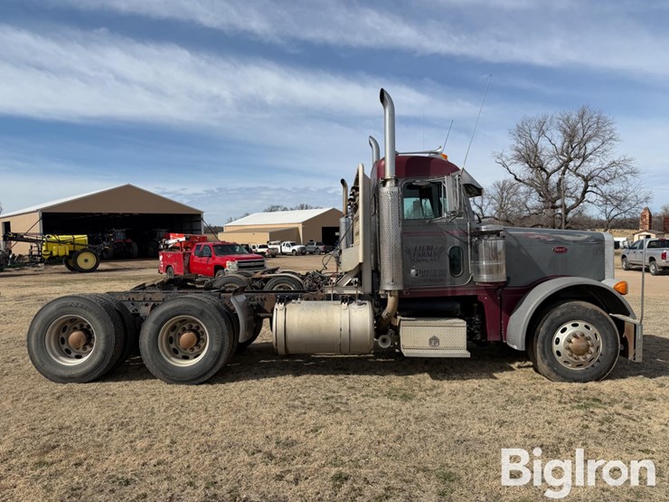 1999-peterbilt-379-image-4