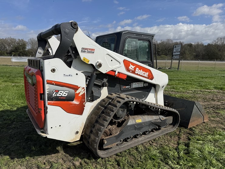 2023-bobcat-t86-image-7