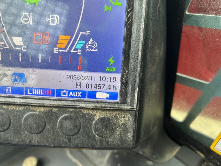 2018-takeuchi-tl12v2-image-22