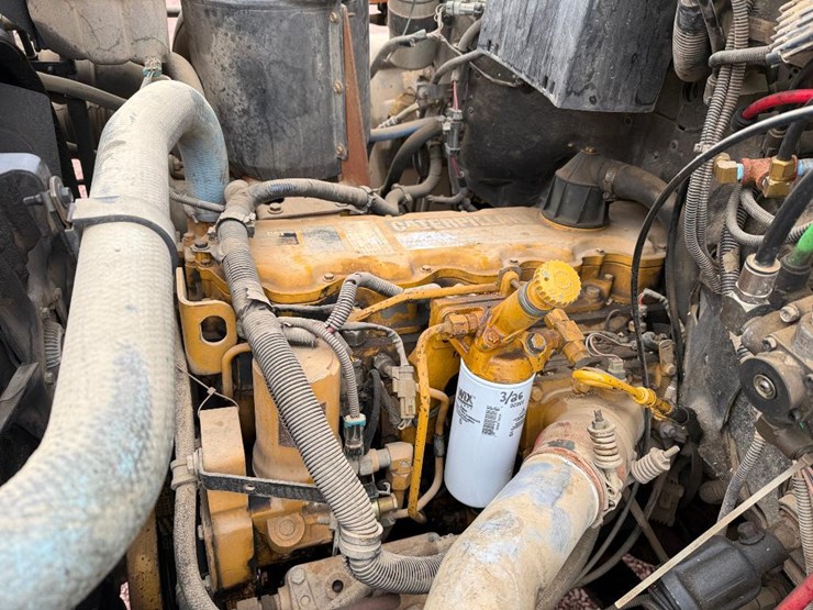 caterpillar-3126-image-57