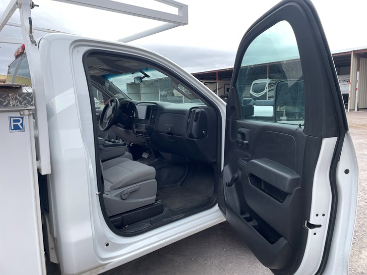 2015-chevrolet-silverado-2500-image-64