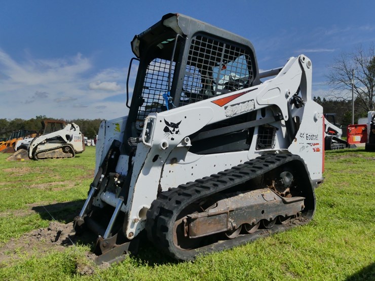 2018-bobcat-t590-image-1