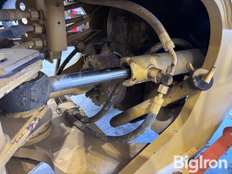 caterpillar-924f-image-14