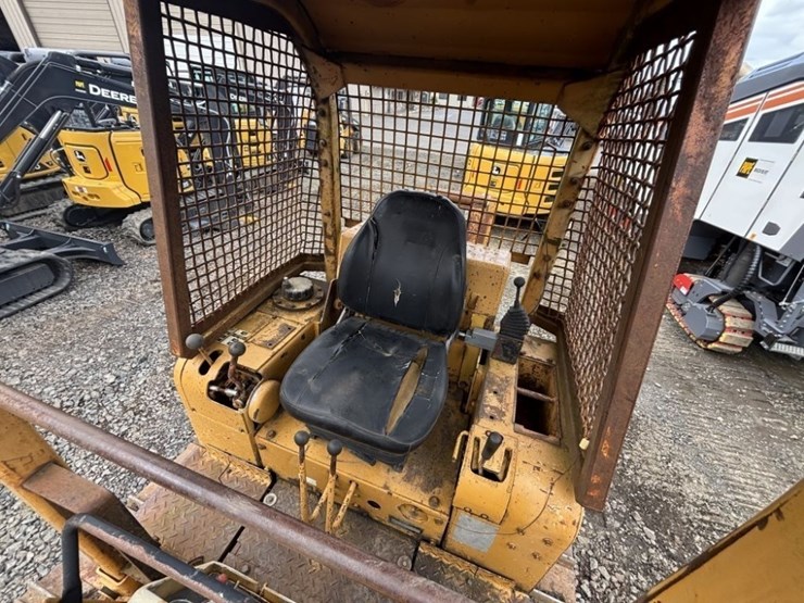 1991-dresser-td8g-image-19