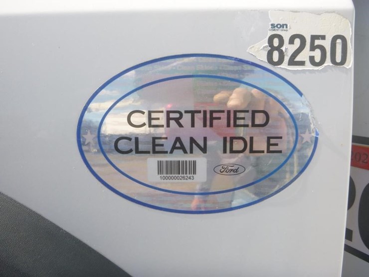 2012-ford-f550-image-21