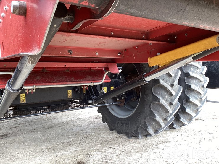 2012-case-ih-7120-image-15