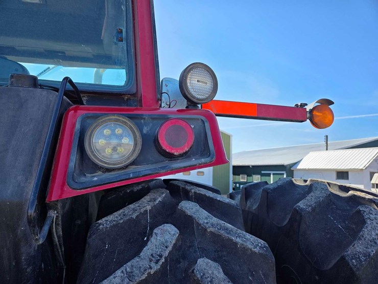 ih-5288-tractor-image-37