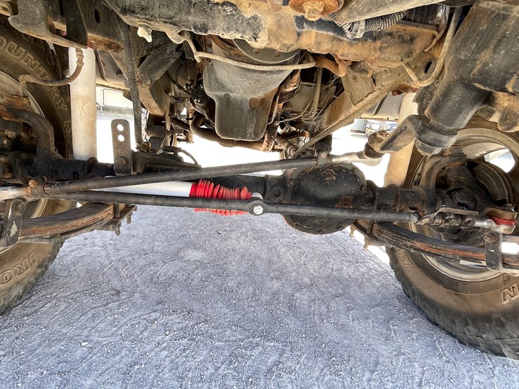 1994-jeep-wrangler-image-57