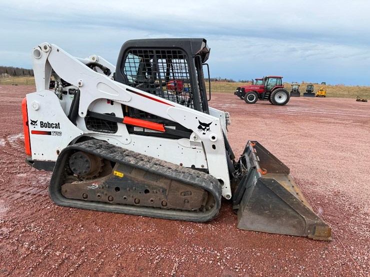 bobcat-t750-image-3