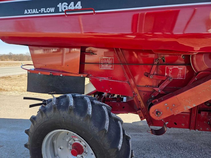 case-ih-1644-image-21