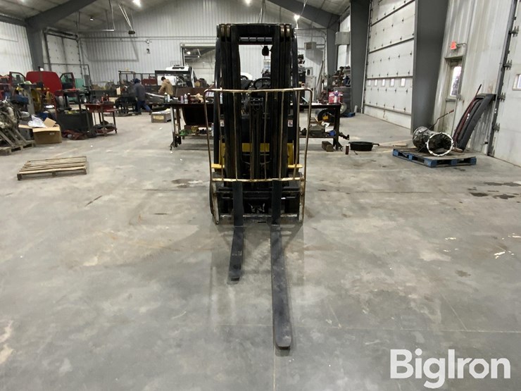 massey-ferguson-730-image-2