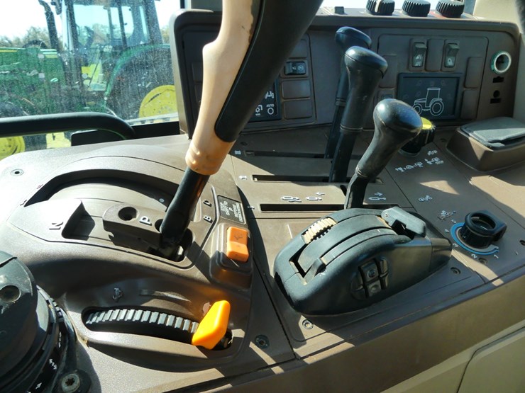 2006-john-deere-6420-image-15