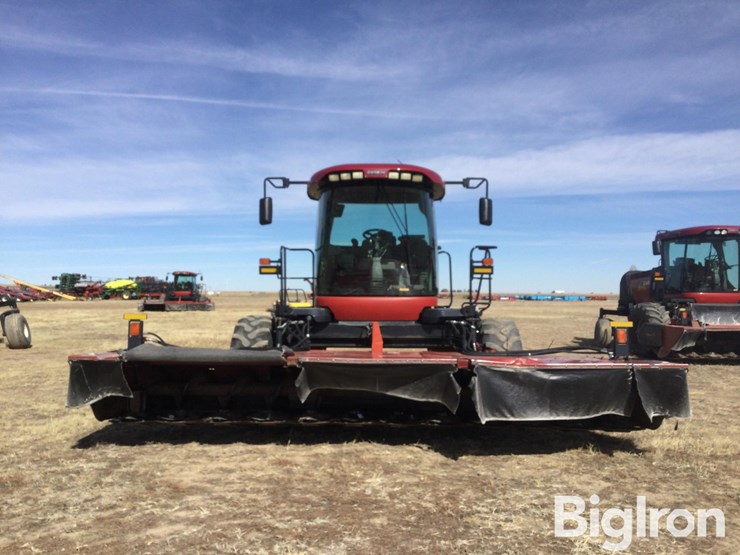 2012-case-ih-wd2303-image-2