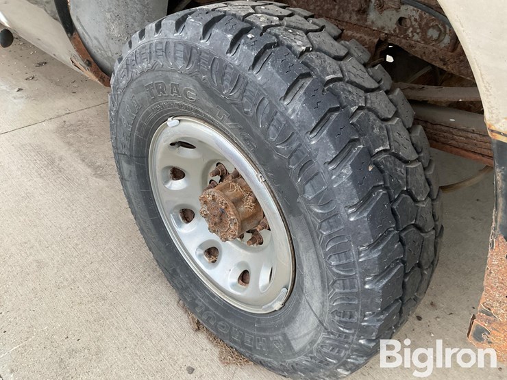 2001-ford-f250-image-14