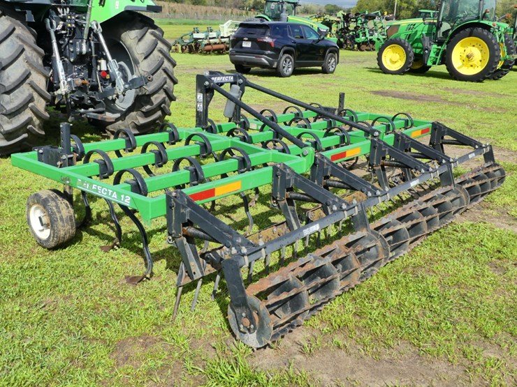 unverferth-perfecta-12-image-2