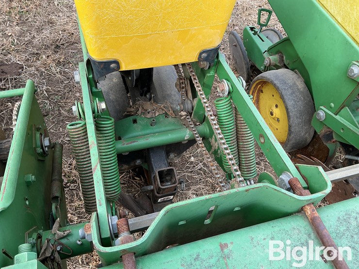john-deere-7300-image-14