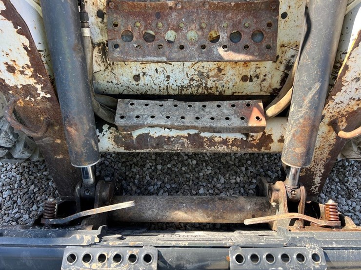 bobcat-s250-image-11