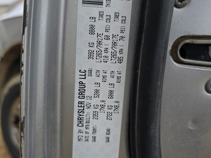 2012-dodge-ram-2500-image-3