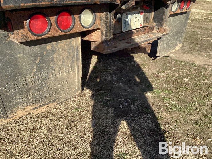 2005-dodge-ram-3500-image-12