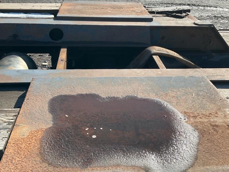 2007-unknown-trailer-image-39