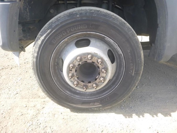 2012-ford-f550-image-18