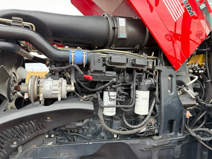 case-ih-magnum-180-image-36