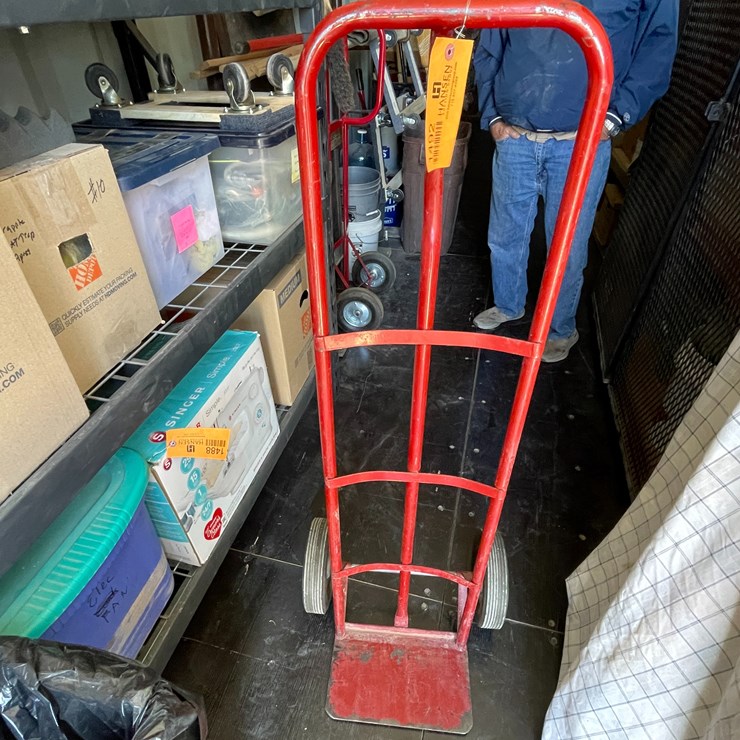 #1492 • Hand Truck (Offsite in El Paso)