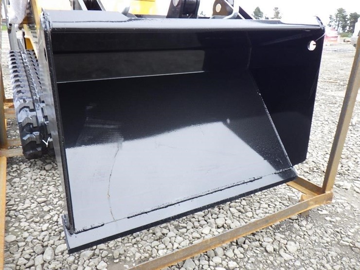 2025-agt-mx-crt23-skid-steer-tracked-loader-image-5