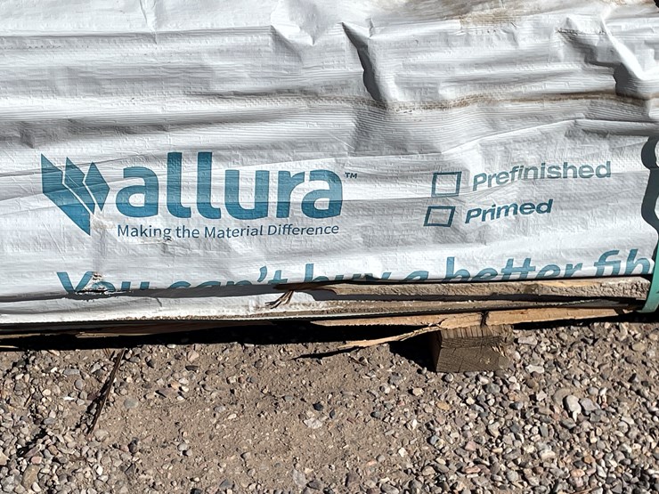 #4344-•-(appx.-360-pieces)-allura-5-¼"-primed-fiber-cement-traditional-cedar-siding-image-5