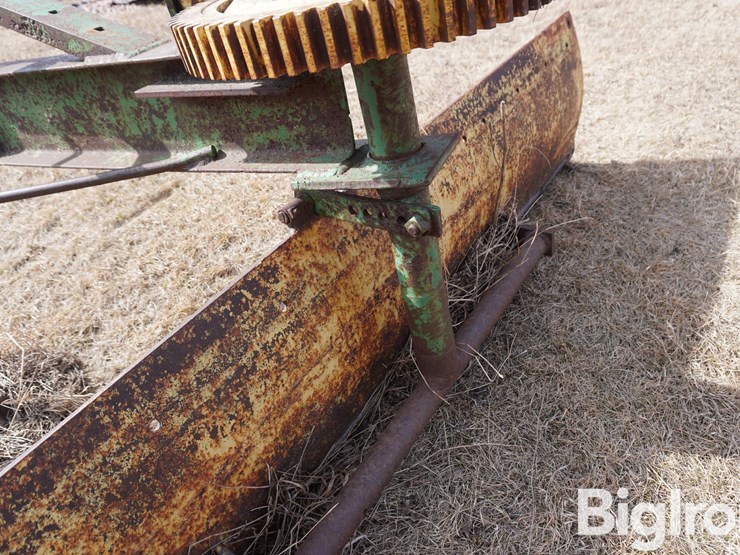 john-deere-7-image-10